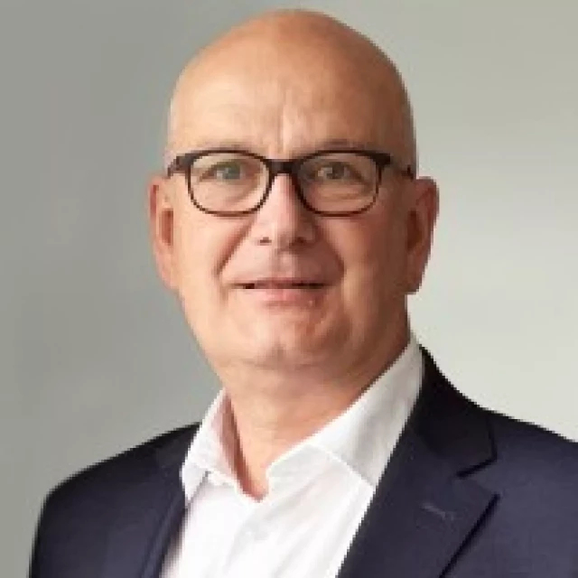 Speaker Dr. Martin Schleef - Founder & Senior Advisor, PlasmidFactory GmbH